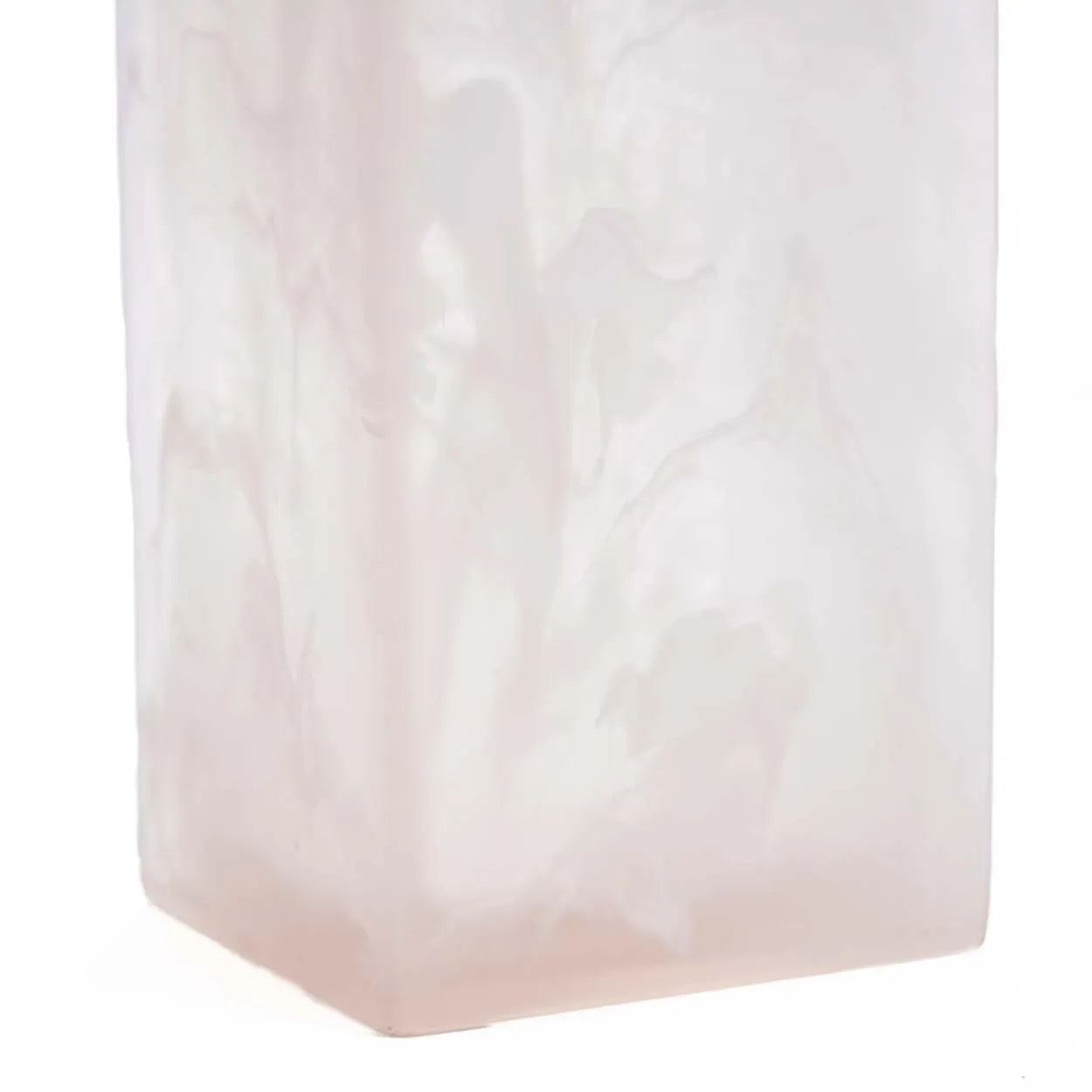 the-resin-soap-dispenser-pink-white