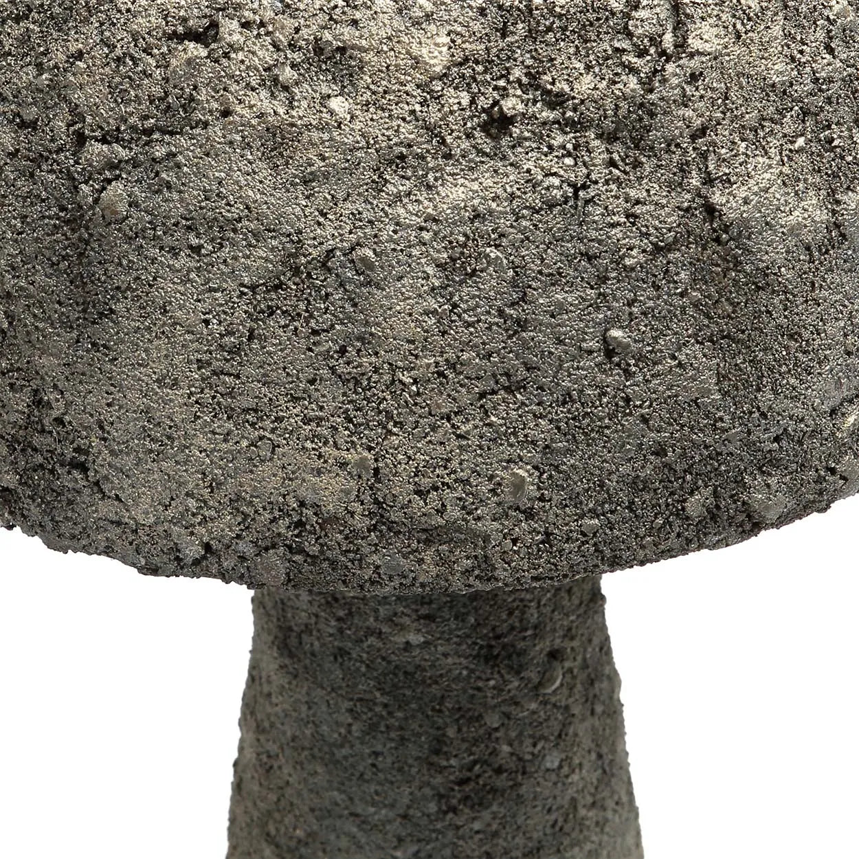 the-concrete-mushroom-table-lamp