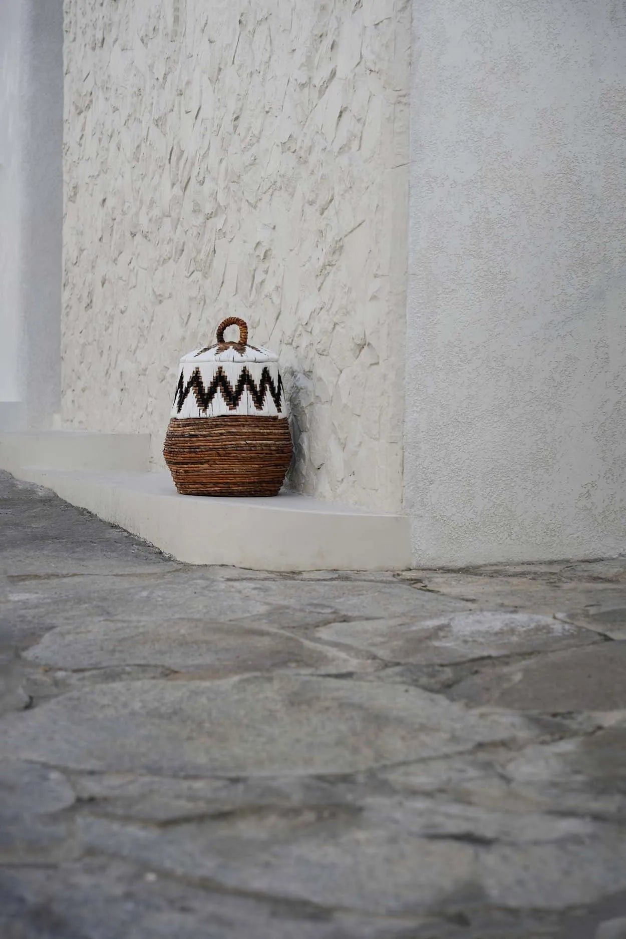 the-little-bay-beach-basket-natural-white-s