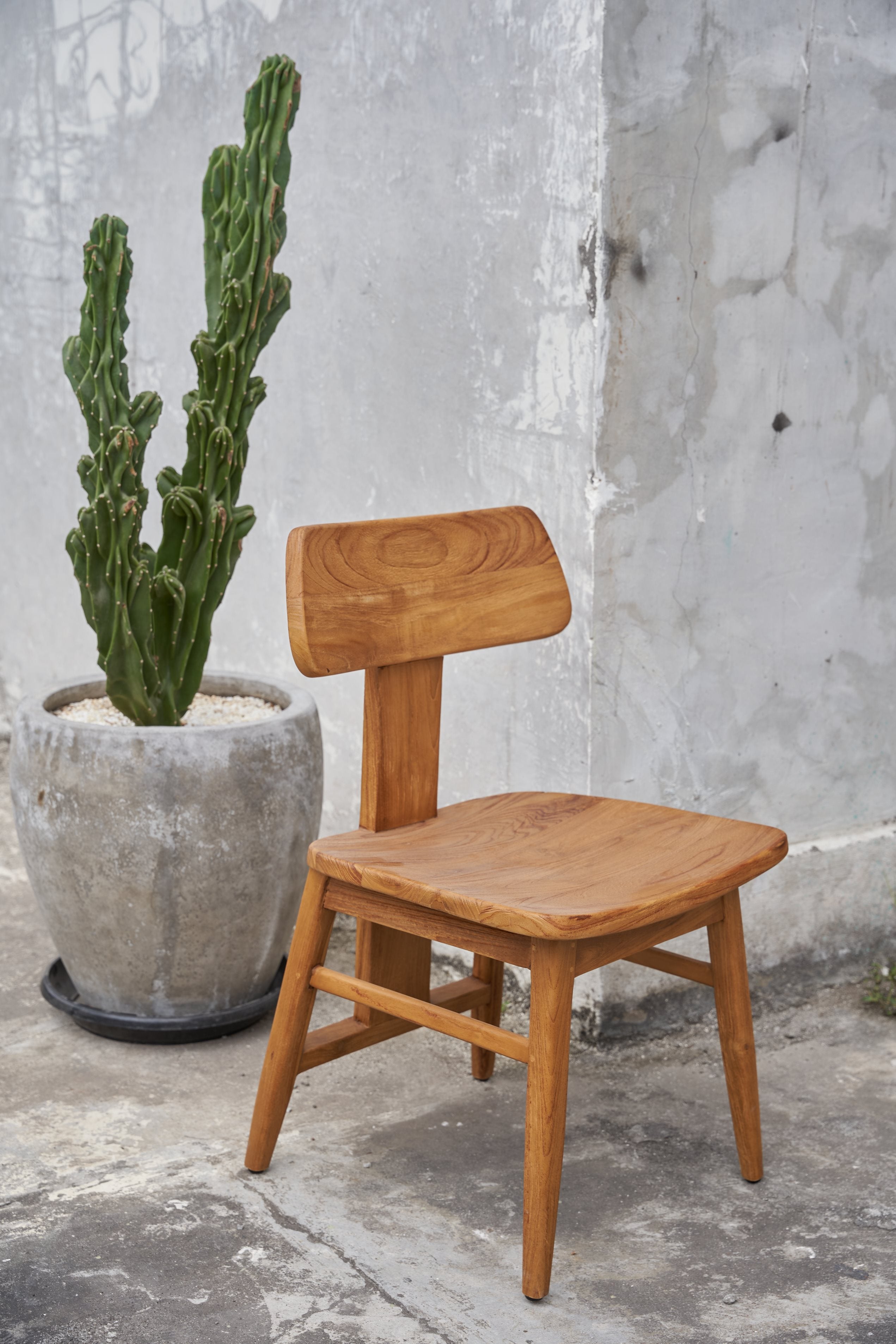 the-lovya-dining-chair-natural