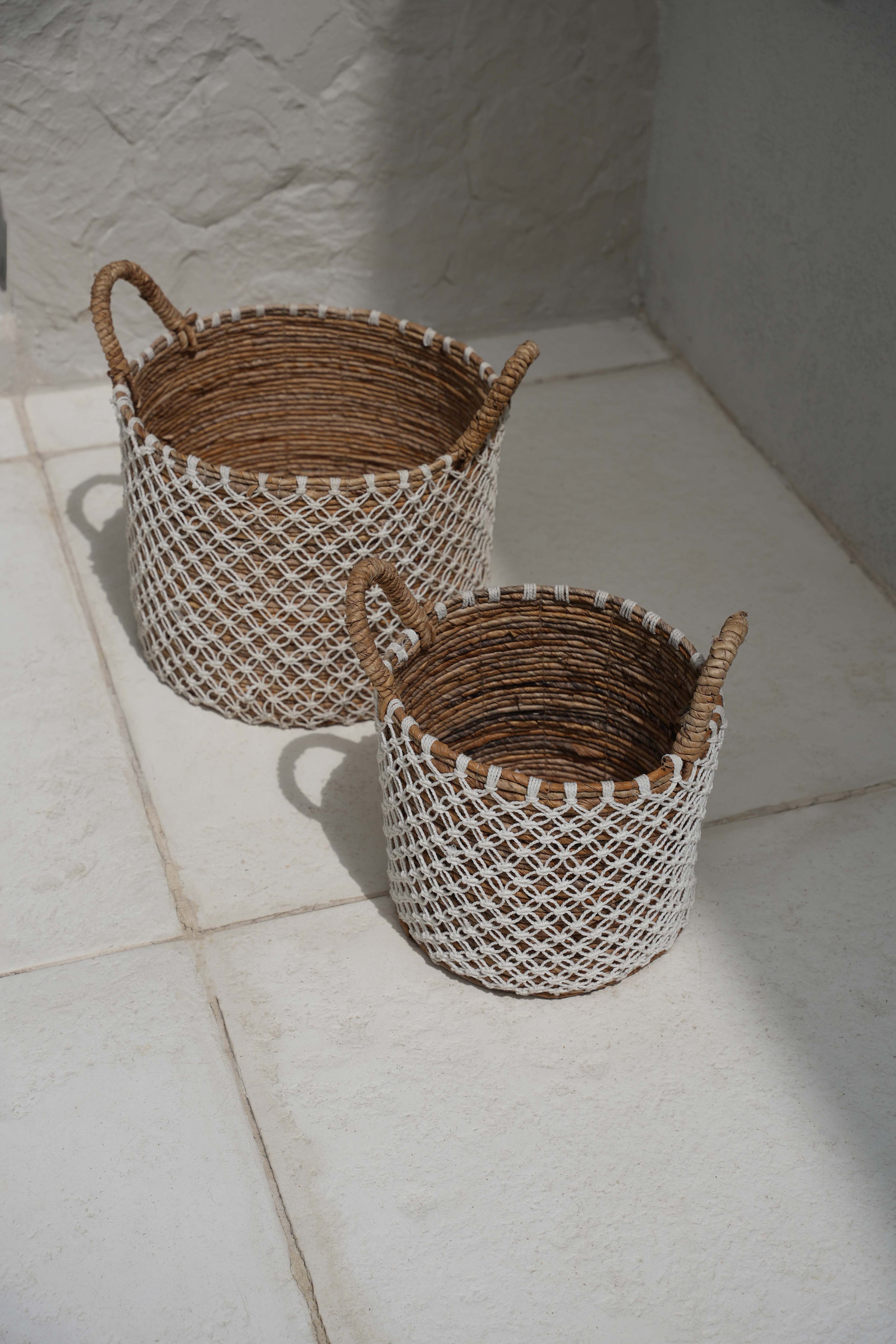 The Crossed Stitched Macrame Basket - Natural White - M