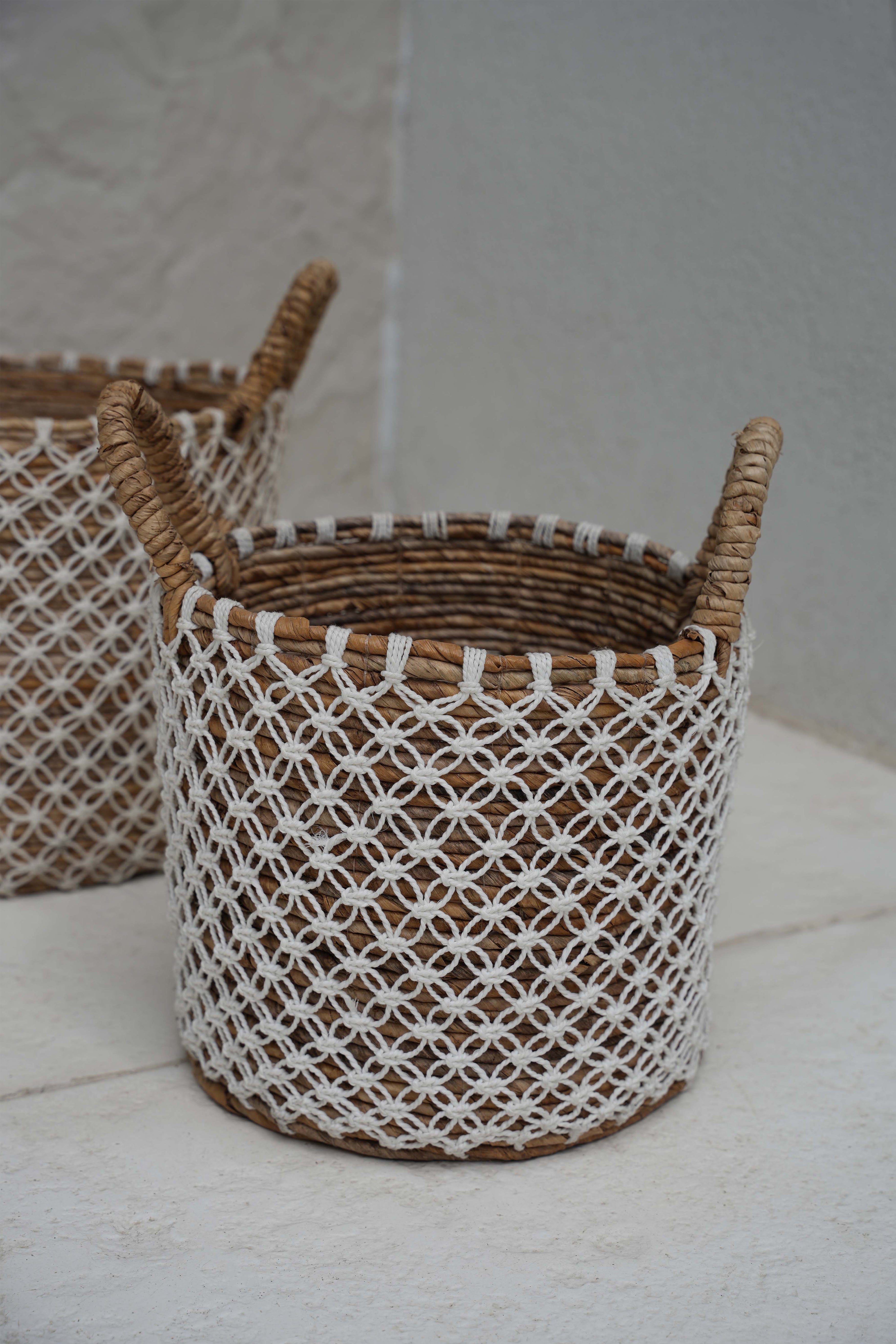 The Crossed Stitched Macrame Basket - Natural White - S