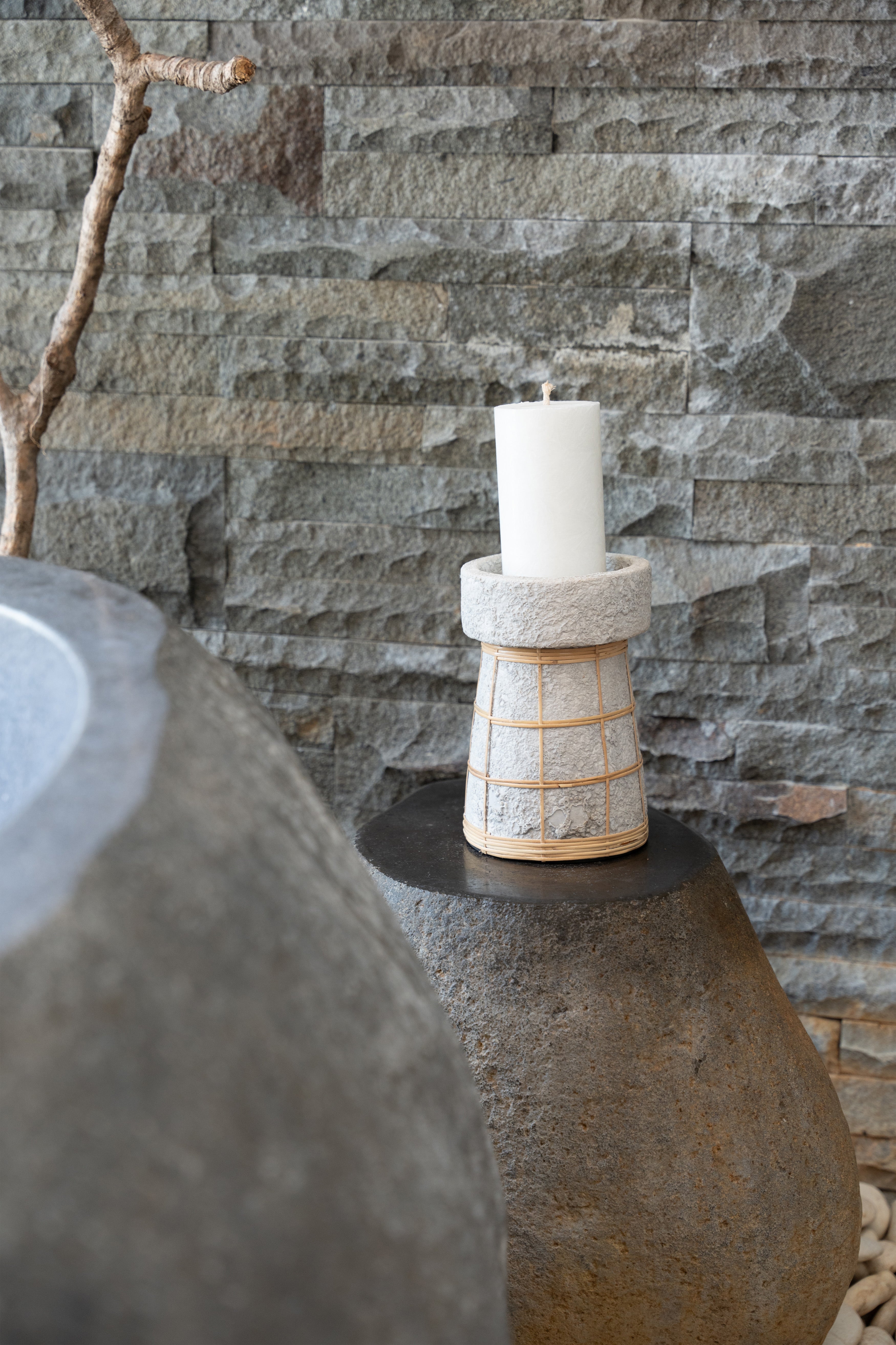 The Serene Candle Holder - Concrete Natural - L