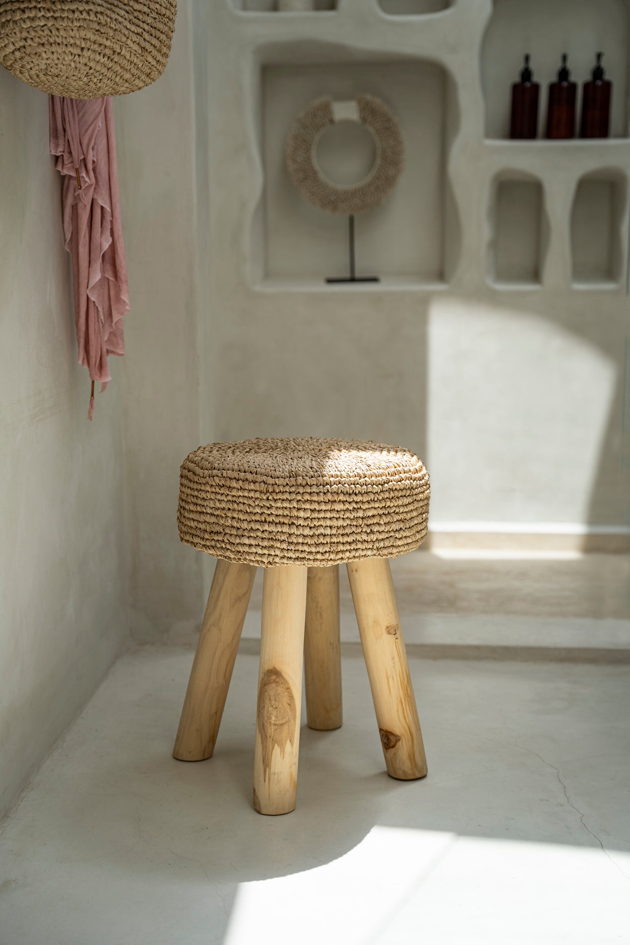 The Raffia Stool - Natural