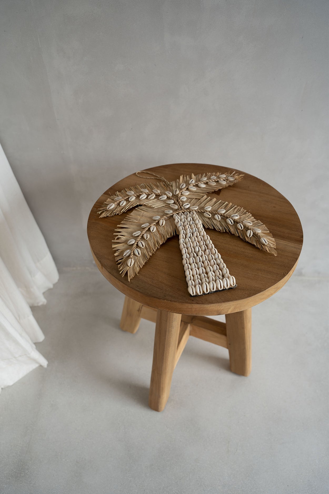 The Atziri Stool - Natural