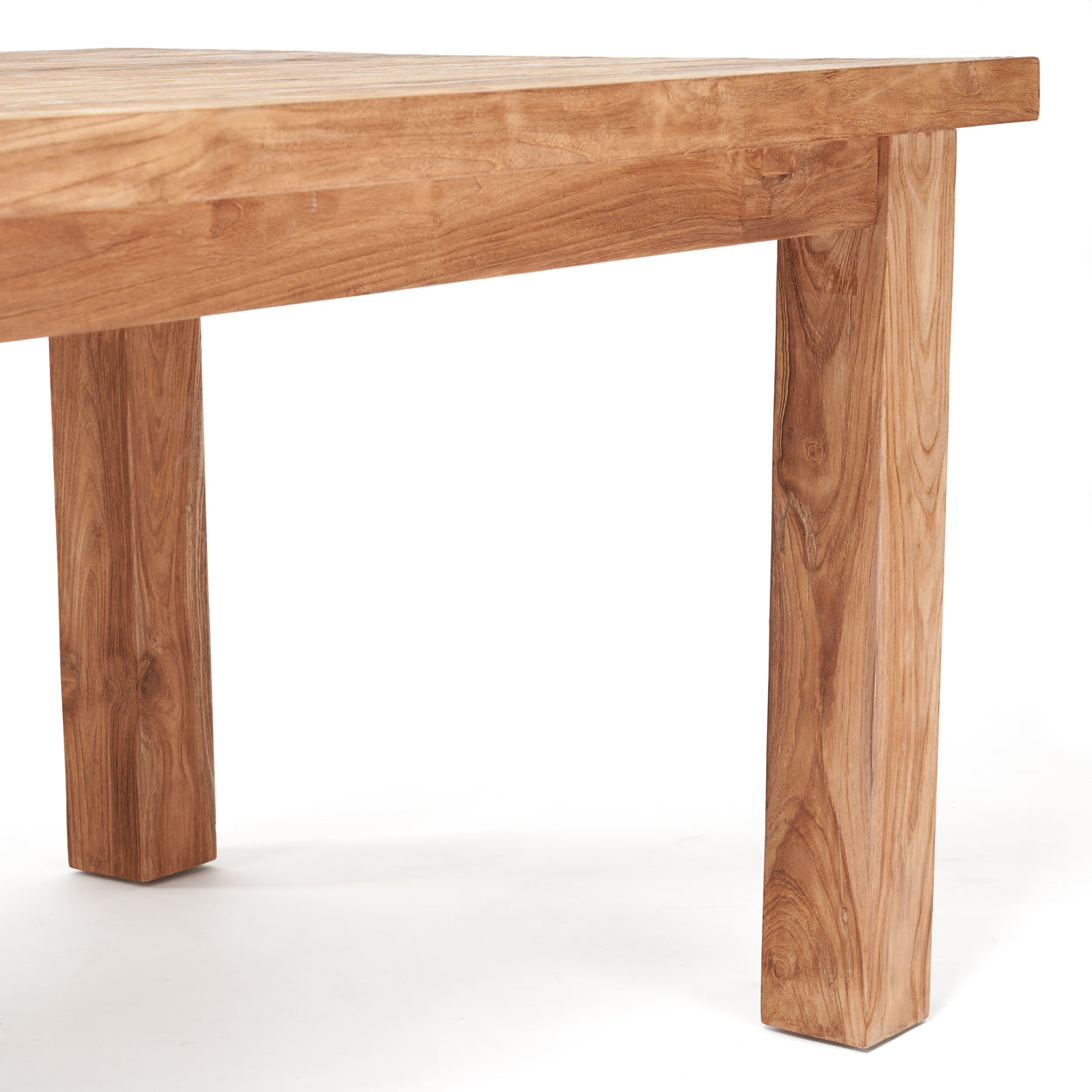 The Yikko Dining Table - Indoor