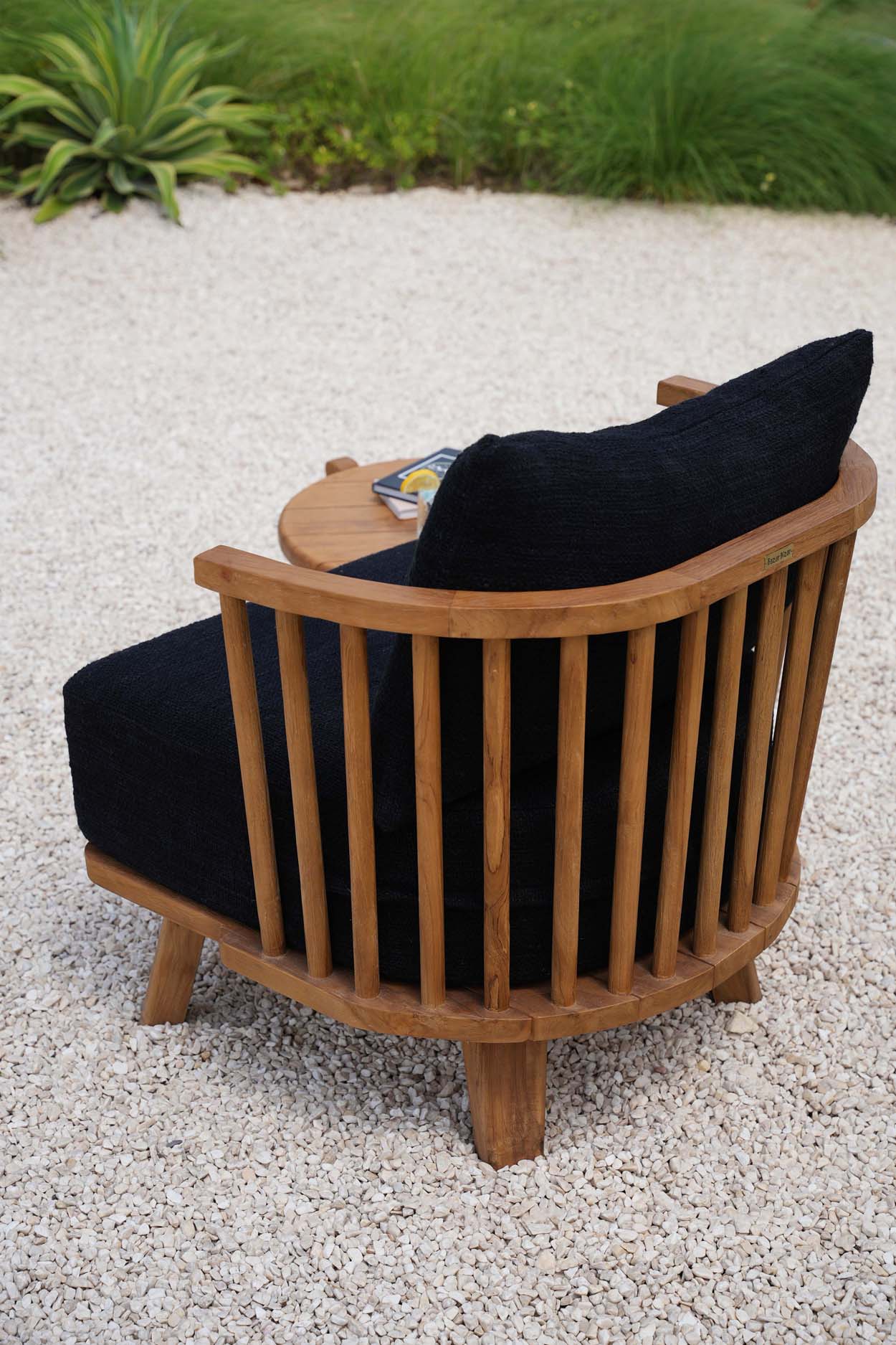 The Malawi One Seater - Natural Black