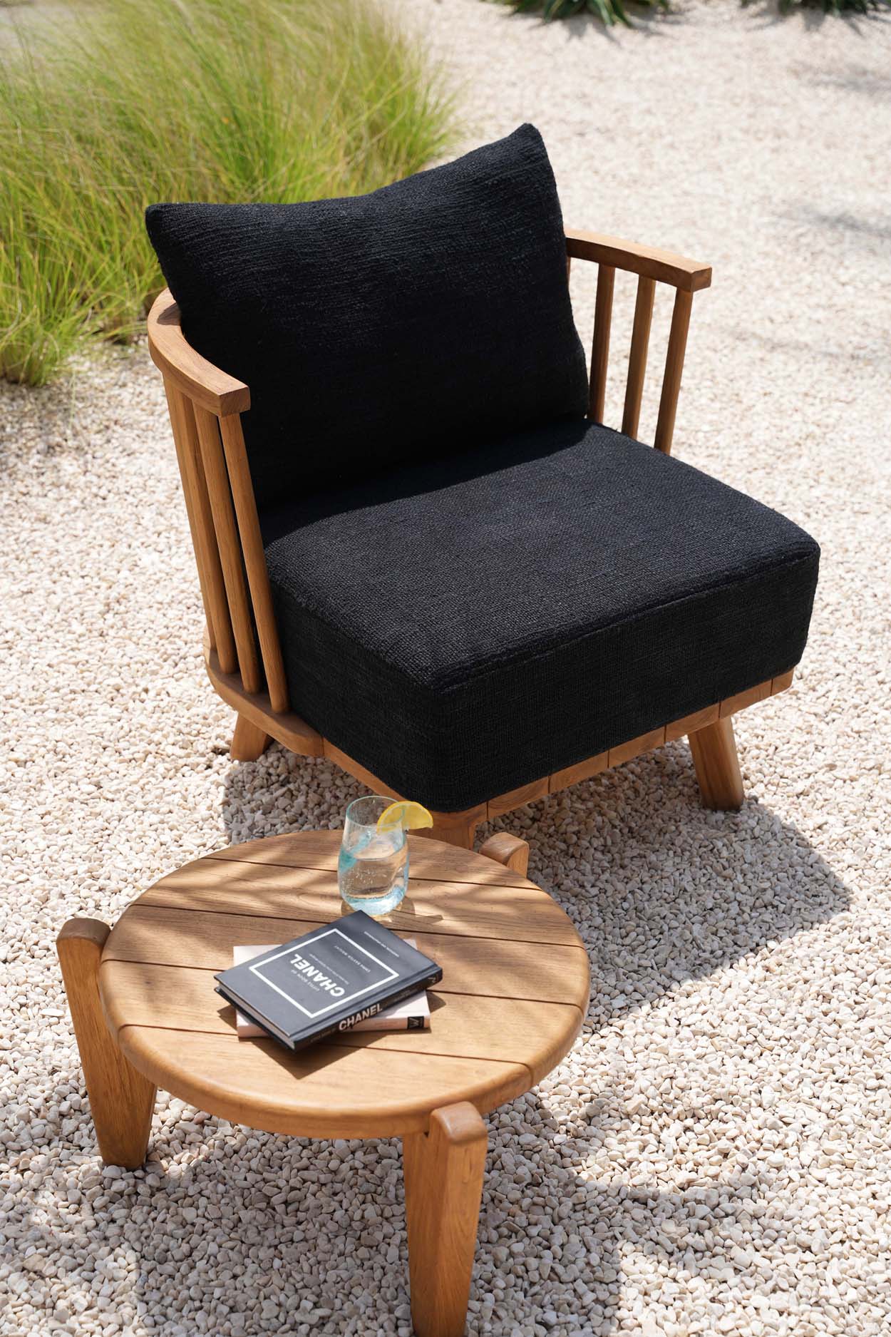 The Malawi One Seater - Natural Black