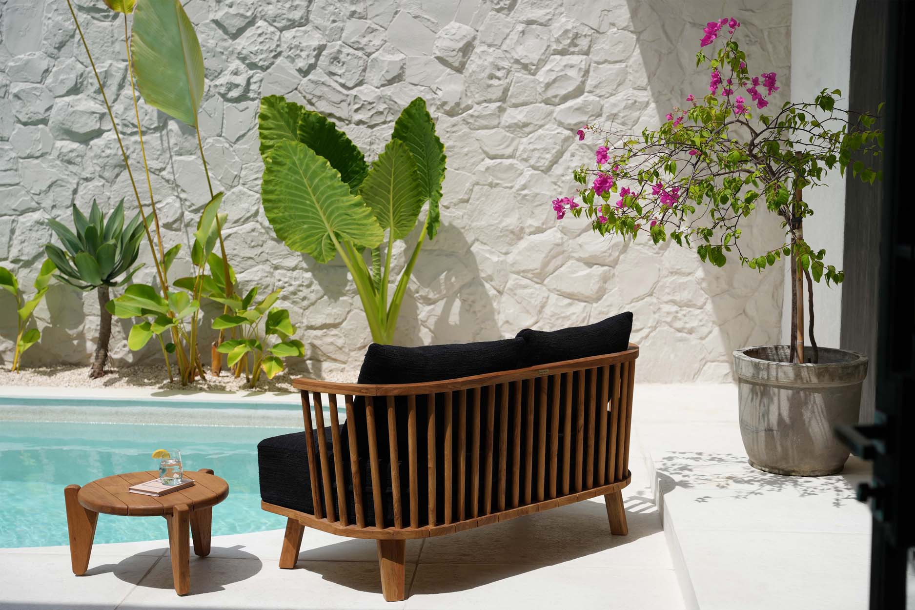 The Malawi Two Seater - Natural Black